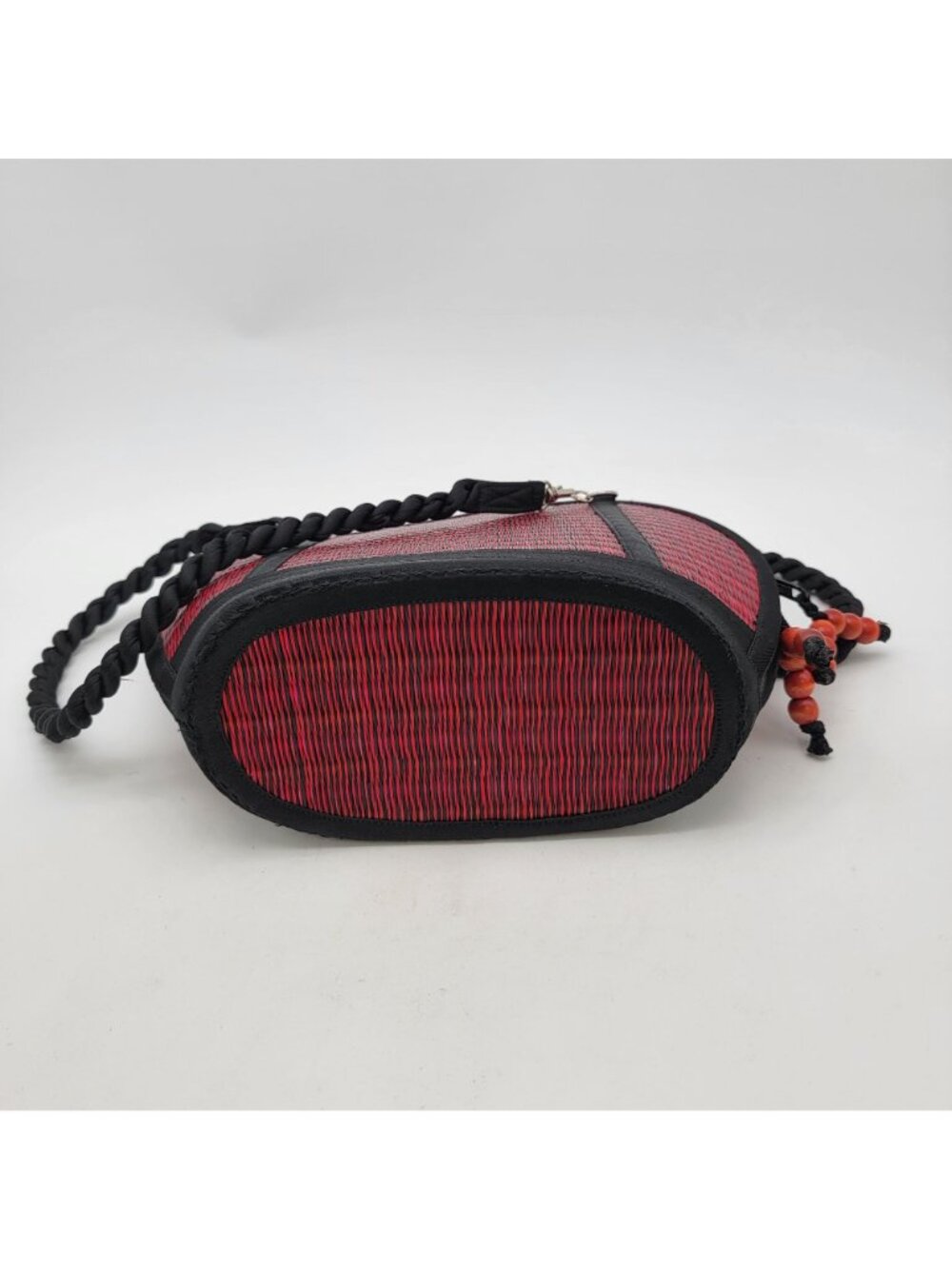 Saraye Kiri Wave Shoulder Bag Purse Crimson Red With Black Braided Strap & Bead - Picture 4 of 6